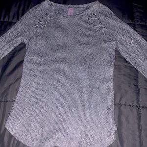 Long sleeve shirt , great for occasion